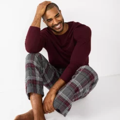 Men's Sonoma Goods For Life® Top & Flannel Pants Pajama Set -Hot Sale Adult Shop 5639994 Grey Burg Plaid