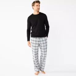 Men's Sonoma Goods For Life® Top & Flannel Pants Pajama Set